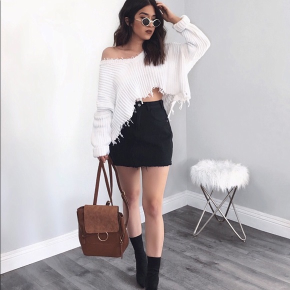 Sweaters - Distressed Cropped Sweater